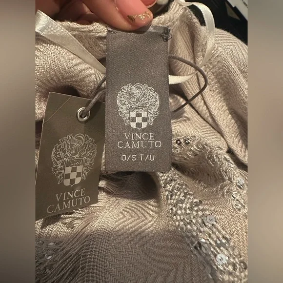 Vince Camuto Metallic Stripe Poncho / Open-Front Wrap – Ivory – NWT - Picture 6 of 6